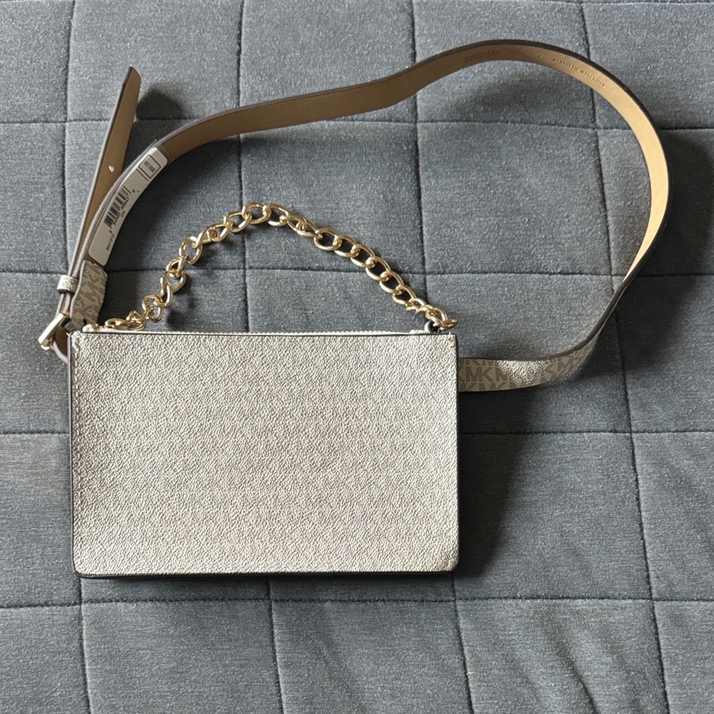 NWT Michael Kors Purse!